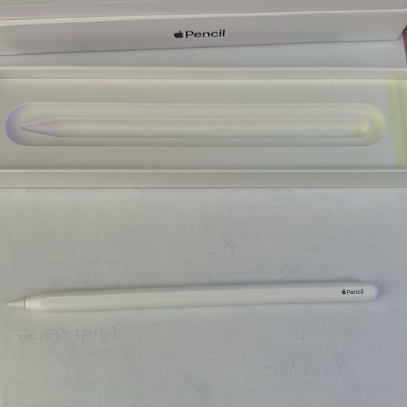 I’m selling a 2022 Apple Pencil (2nd generation) - Picture 6 of 6